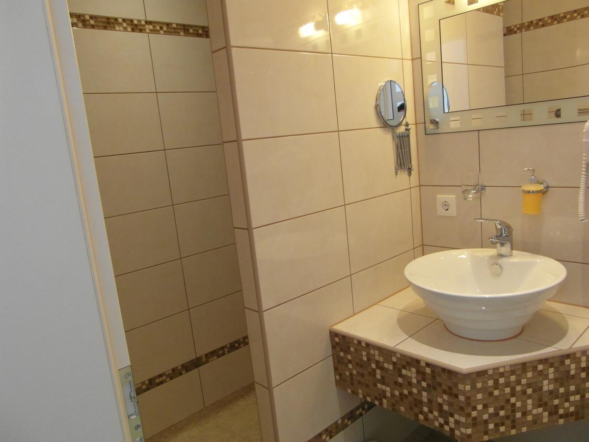 Hotel Am Donaubogen Sarching Екстер'єр фото
