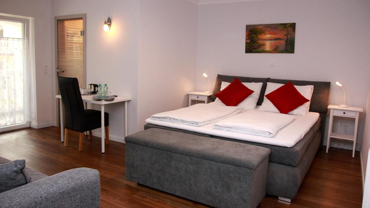 Hotel Am Donaubogen Sarching Екстер'єр фото
